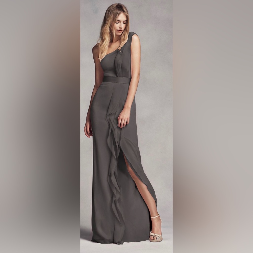 Vera Wang Bridesmaids Gown